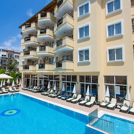 Novella מלון דירות אלאניה